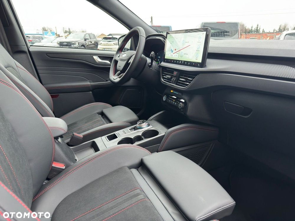 Ford Kuga - 21