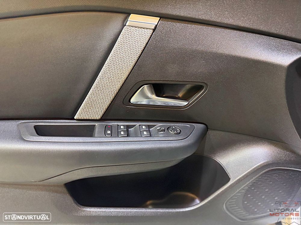 Citroën C4 1.2 PureTech Plus EAT8 - 17
