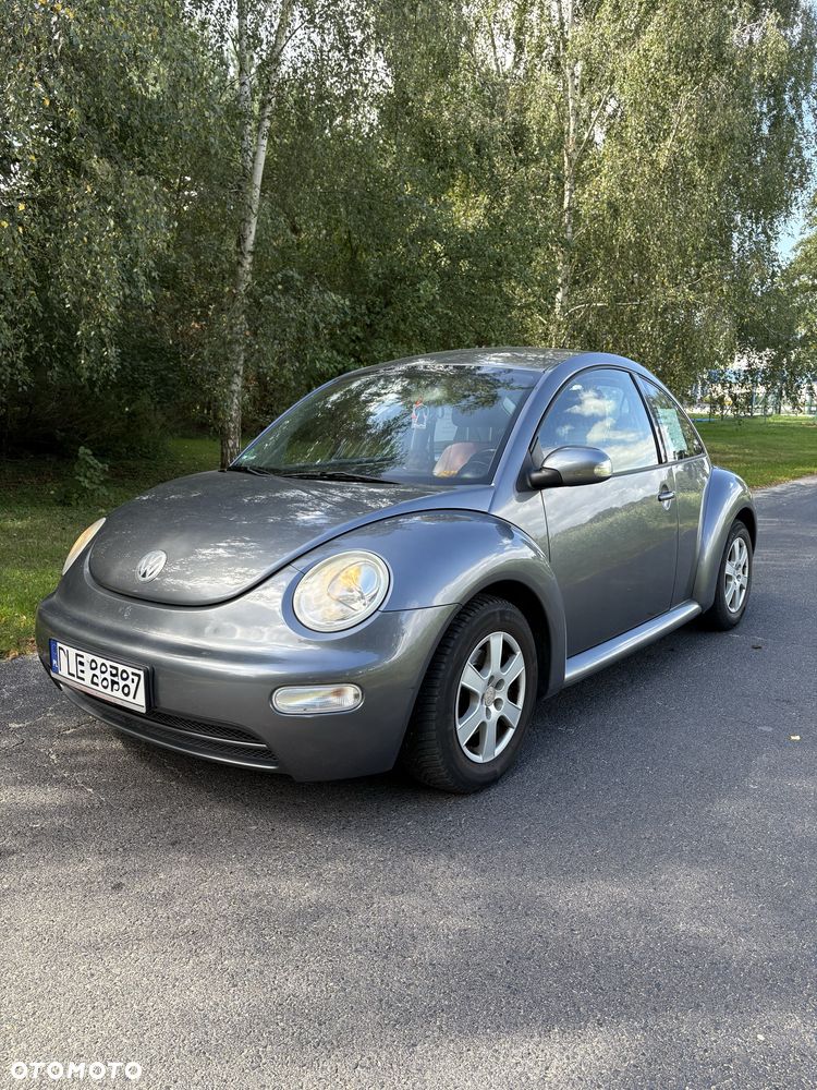 Volkswagen New Beetle - 3