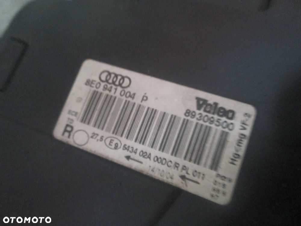 lampa prawa Audia A4 B6 XENON  Valeo Europa 8E0941004 - 3