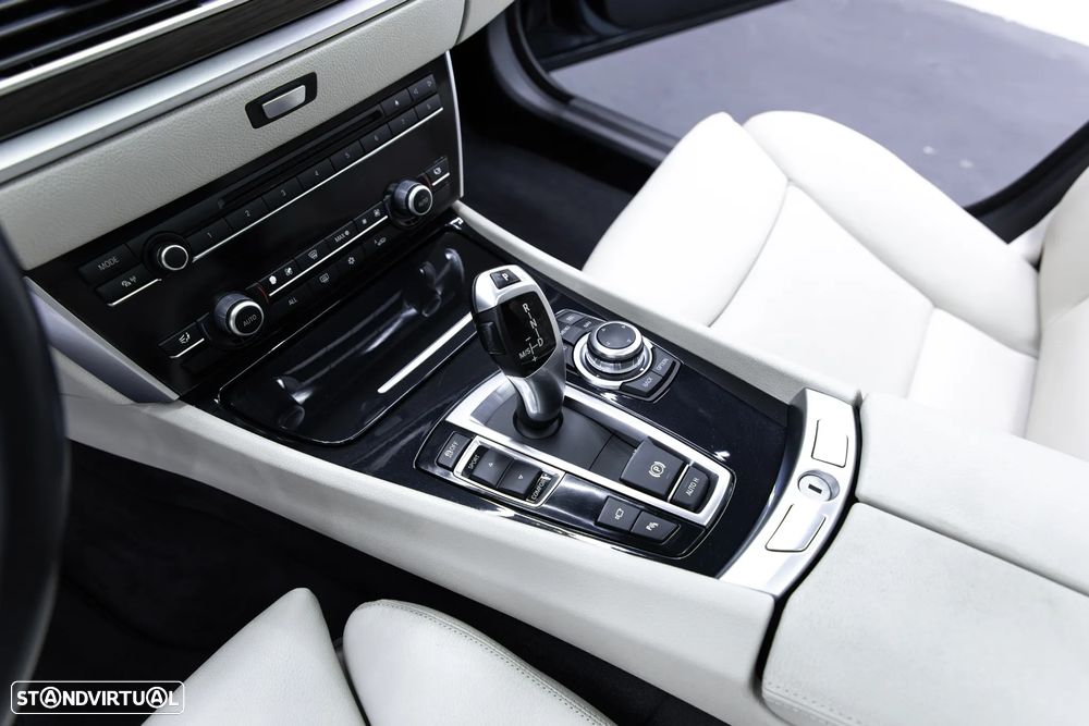 BMW 535 Gran Turismo - 38