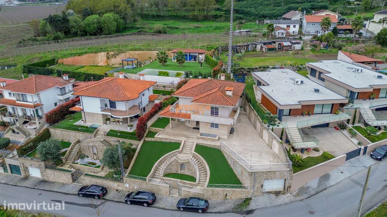 Moradia T3 Venda em Sande (São Martinho),Guimarães - Grande imagem: 2/43