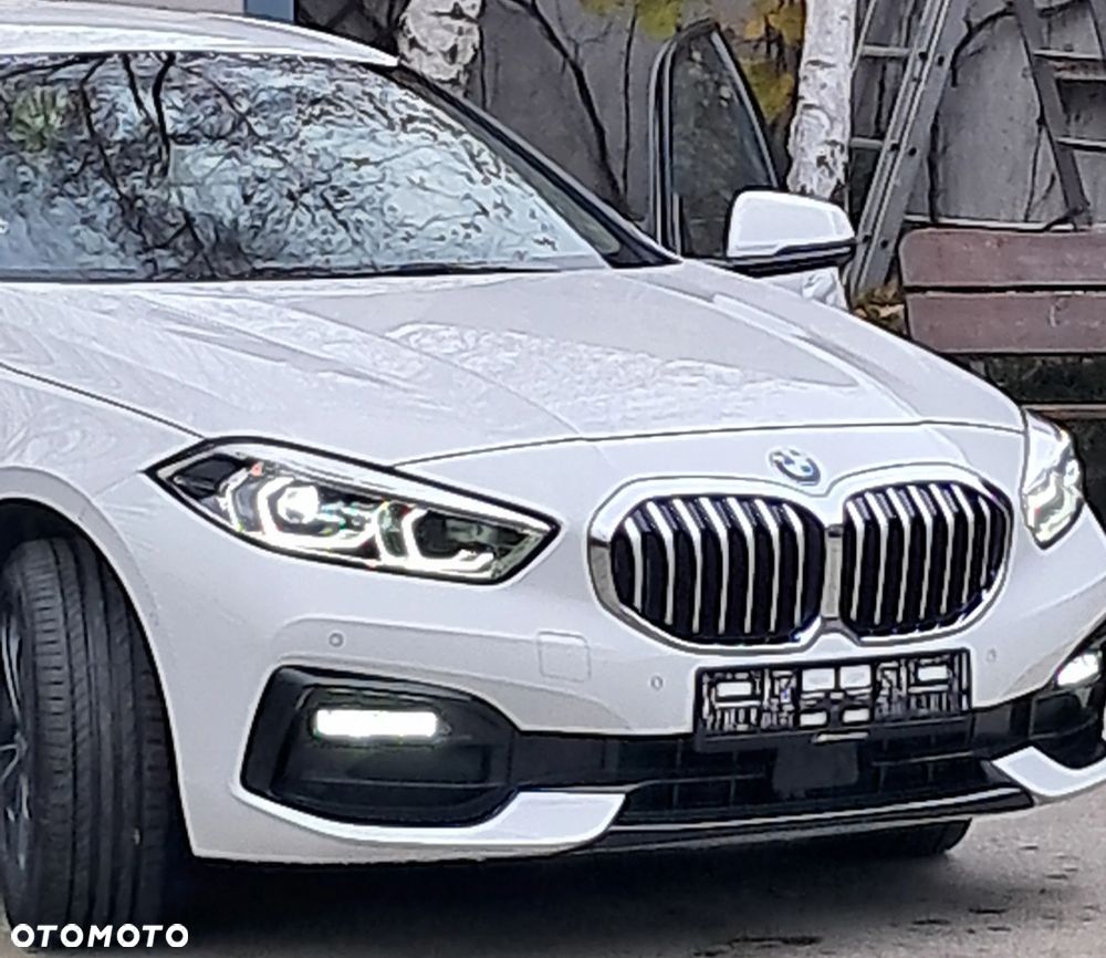 BMW Seria 1 118d ColorVision Edition sport - 30