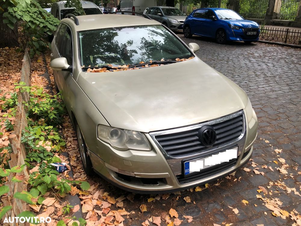 Dezmembrez VW Volkswagen Passat B6 break bej galben auriu 2.0 BMP manual 140cp - 8