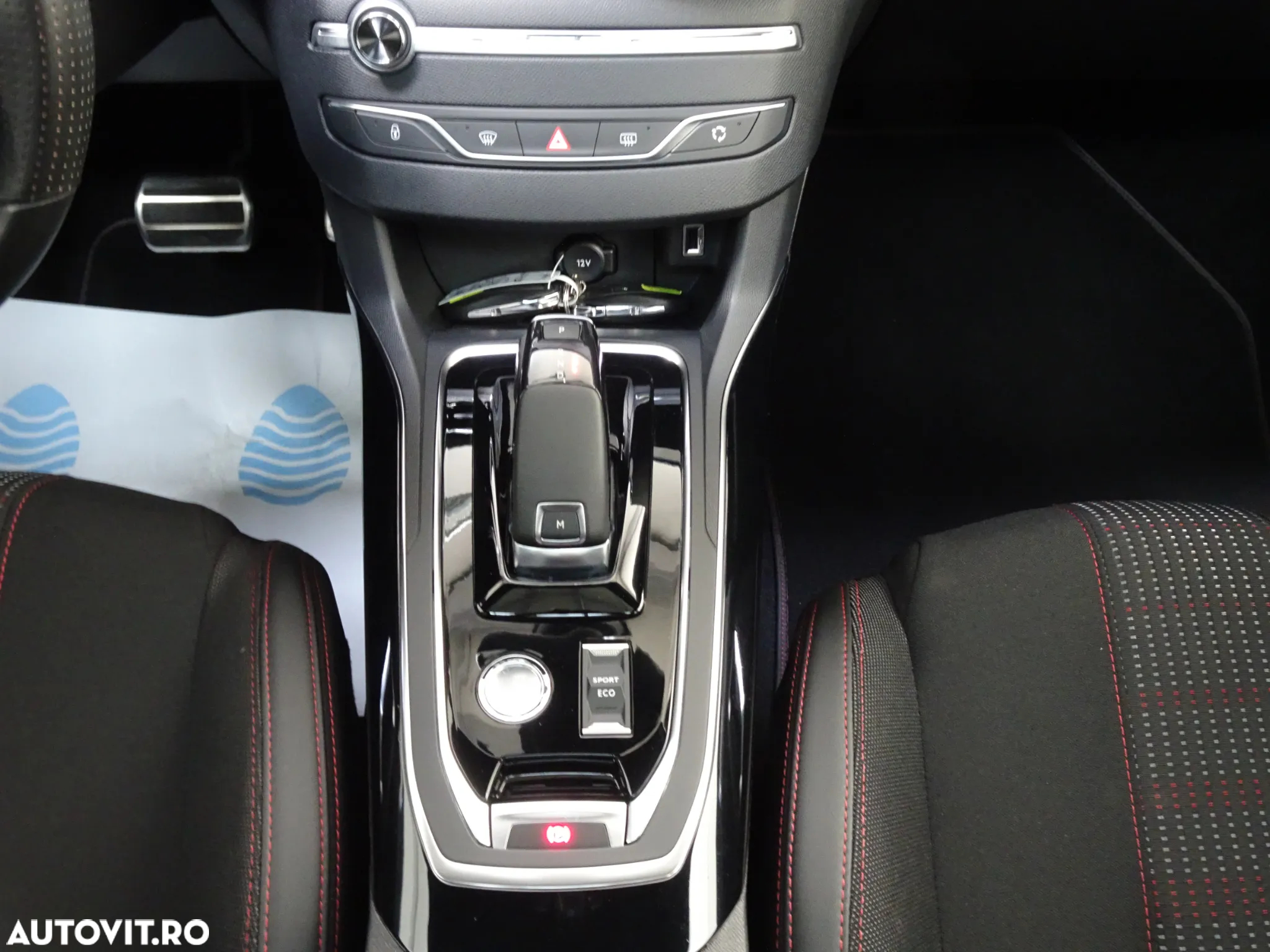 Peugeot 308 1.2L PureTech 130 S&S EAT8 GT - 18