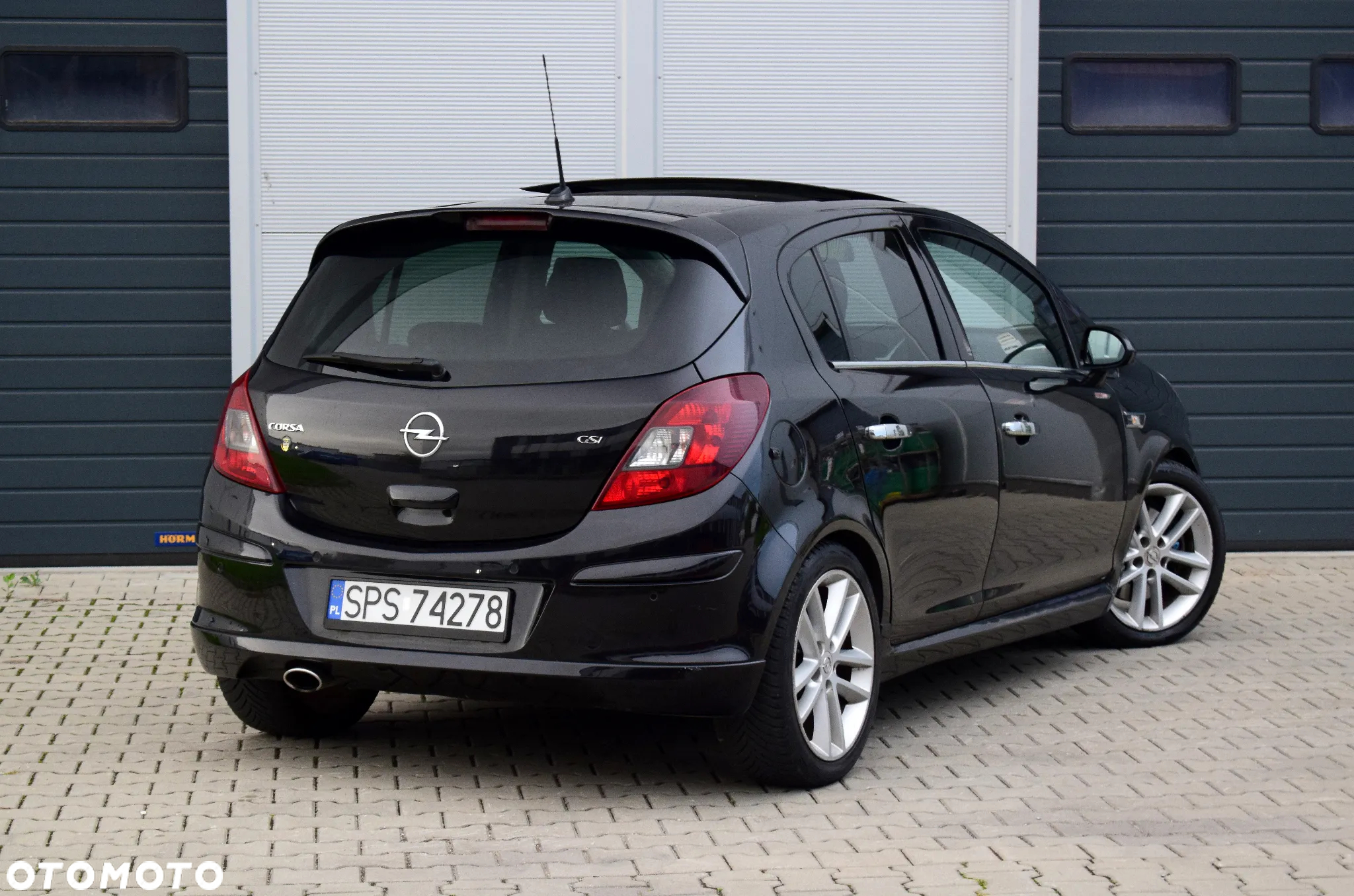 Opel Corsa 1.6 Turbo GSi - 12