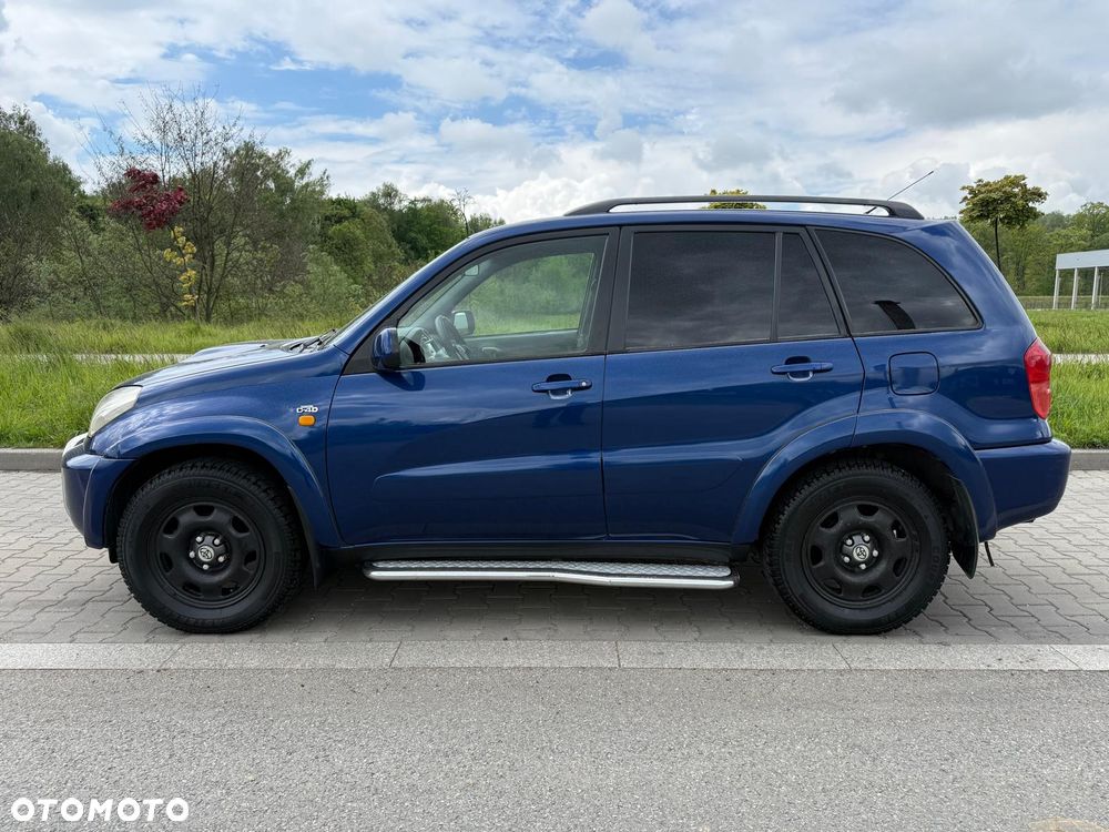 Toyota RAV4 2.0 D-4D 4x4 - 4