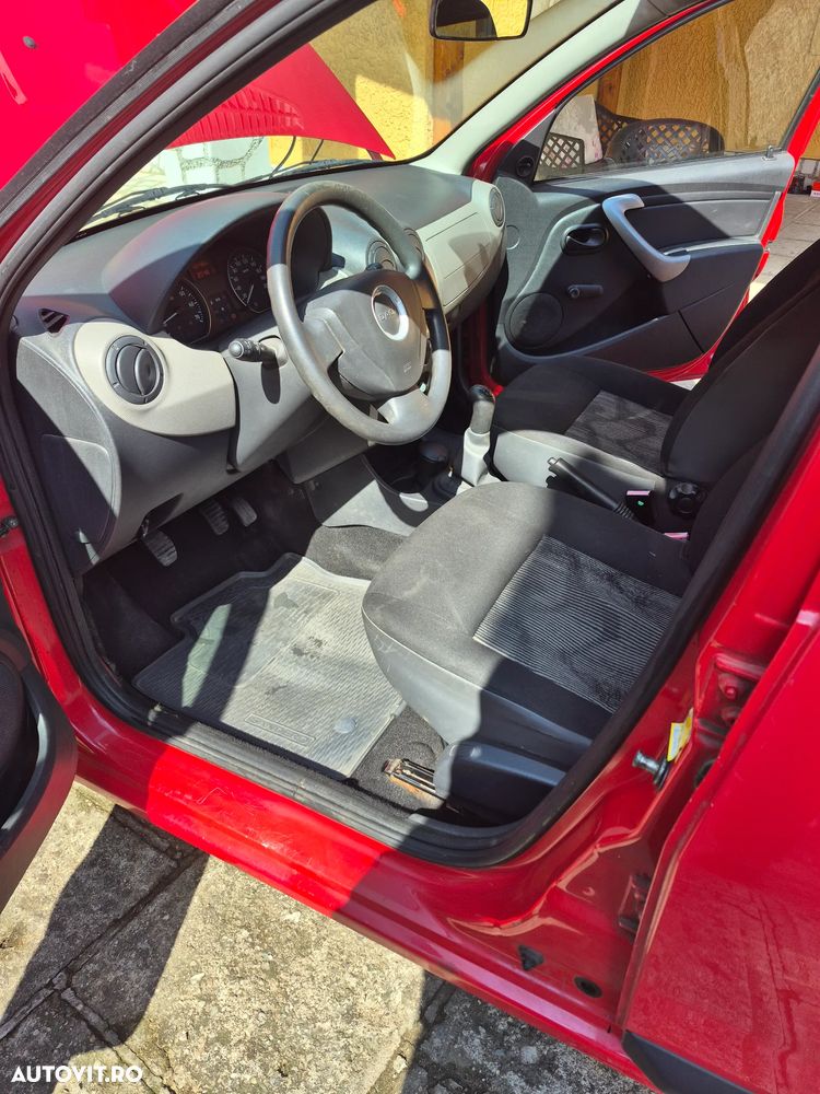 Dacia Sandero 1.4 MPI - 6