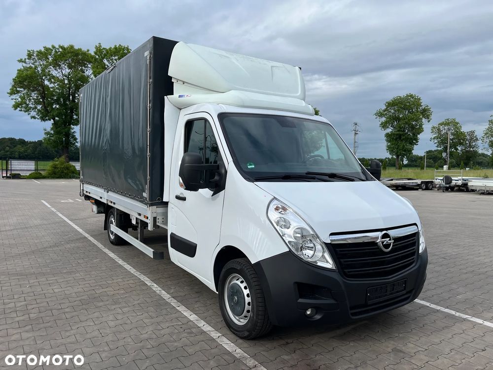 Opel movano - 1