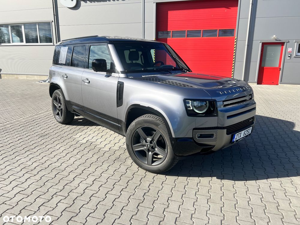 Land Rover Defender 3.0 D250 mHEV X-Dynamic SE - 1