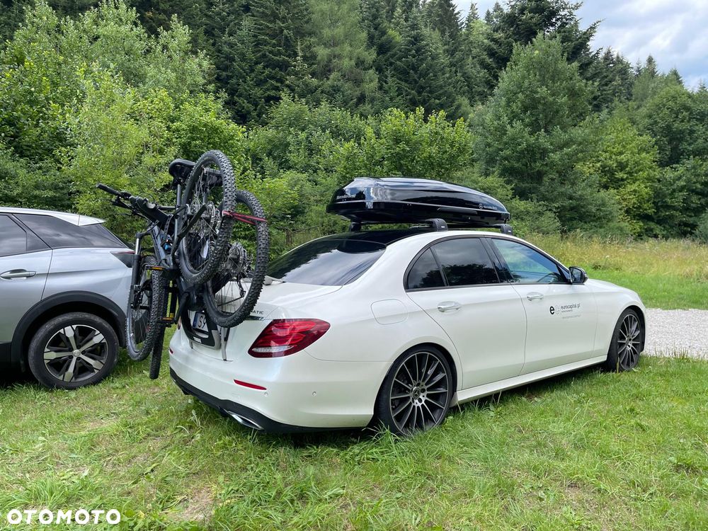 Mercedes-Benz Klasa E 220 d 4-Matic 9G-TRONIC - 13