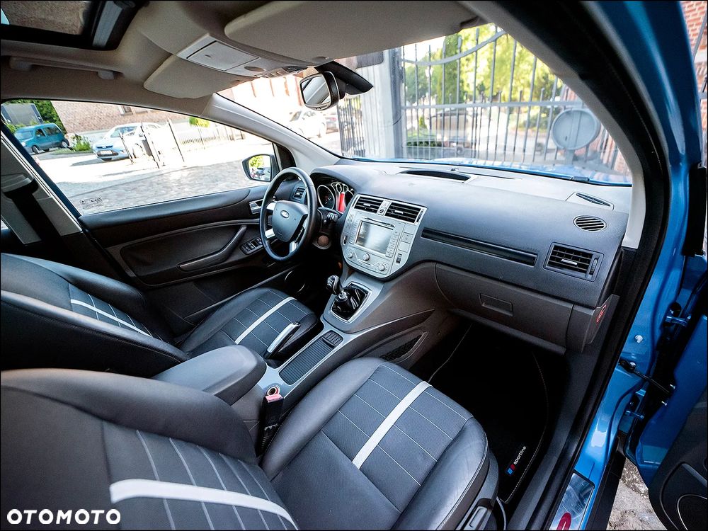 Ford Kuga - 15