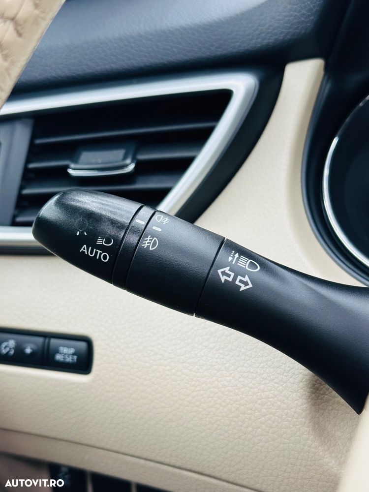 Nissan X-Trail 1.6 dCi Xtronic Tekna - 28