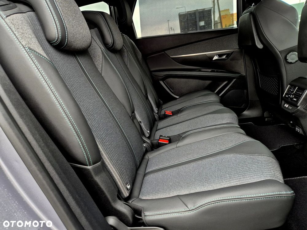 Peugeot 5008 - 11