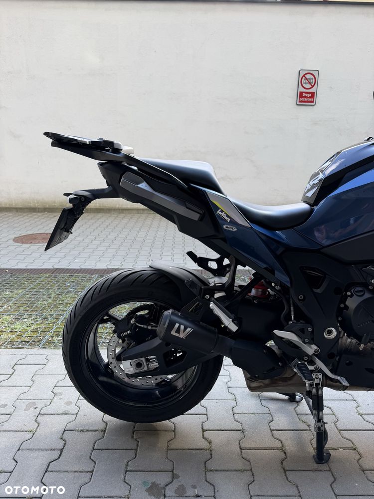 BMW XR - 20