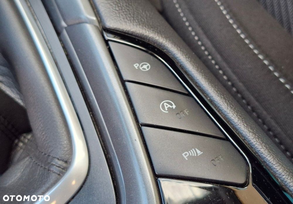 Ford Mondeo - 25