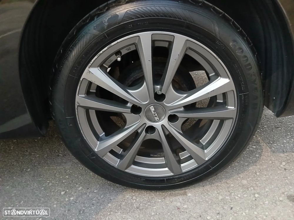 Peugeot 207 SW 1.6 HDi Sport FAP - 14