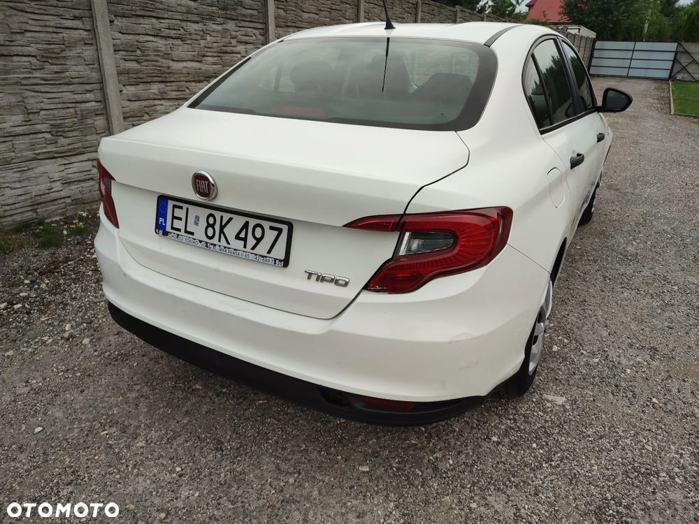Fiat Tipo 1.4 16V Easy - 10