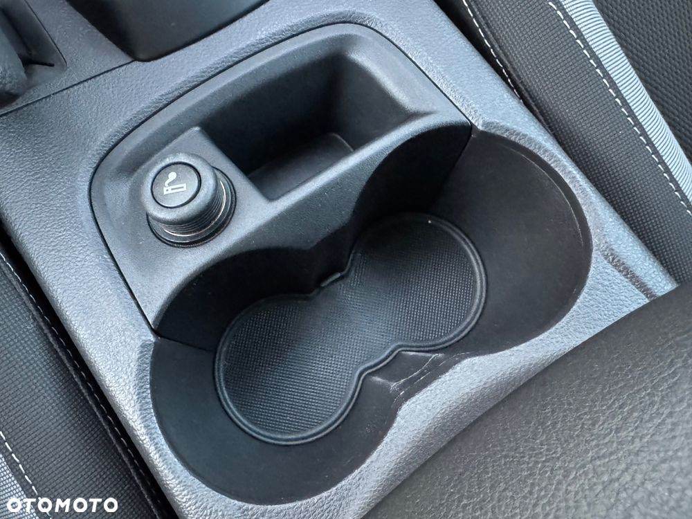 Ford Focus 1.6 TDCi DPF Champions Edition - 25