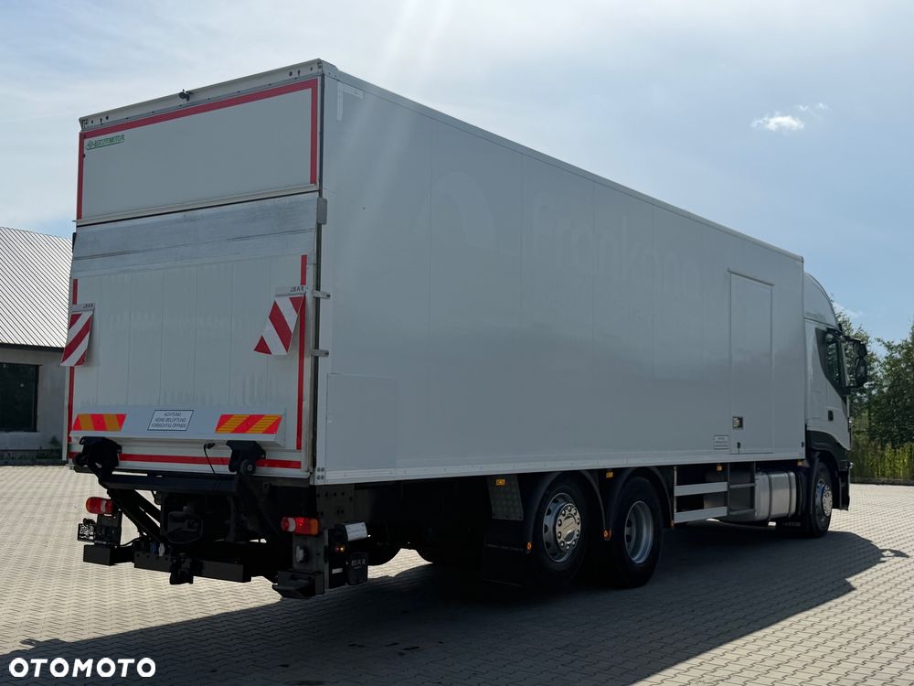 Iveco STRALIS 420 / HI-WAY / KONTENER / WINDA / 23 EUROPALETY / EURO 6 / AUTOMAT / 6x2 / OŚ SKRĘTNA / PODNOSZONA / 2019 ROK / SPROWADZONY - 3