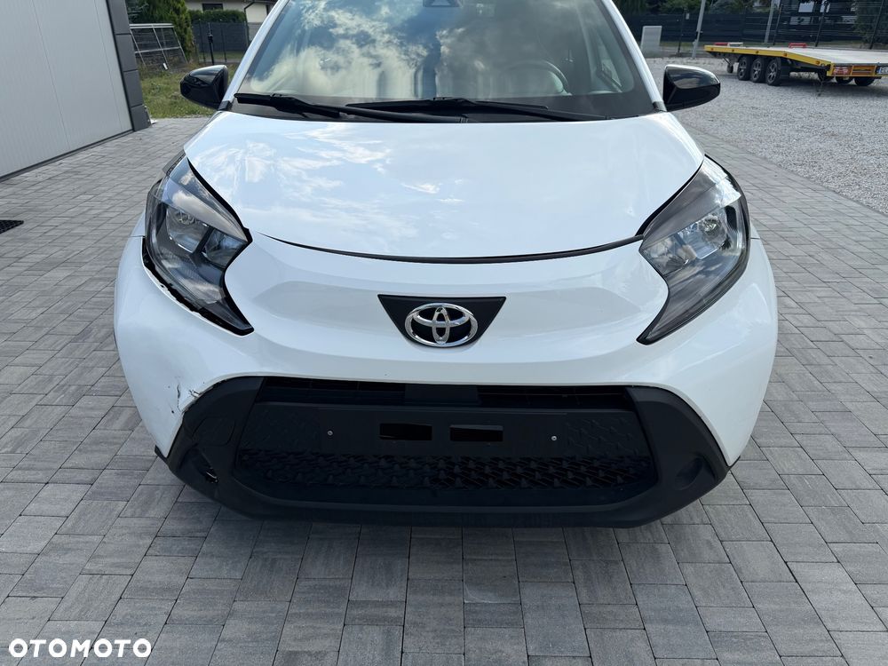 Toyota Aygo X 1.0 VVT-i Comfort CVT - 2