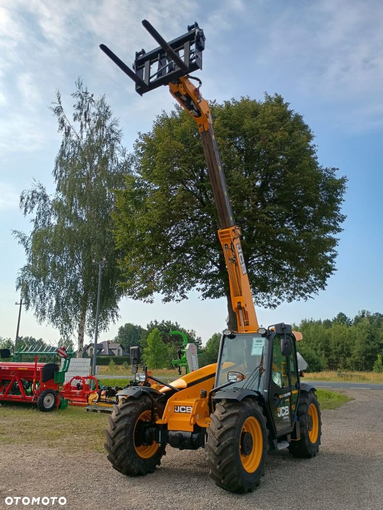 JCB Ładowarka teleskopowa JCB 530-60 AGRI SUPER - 3