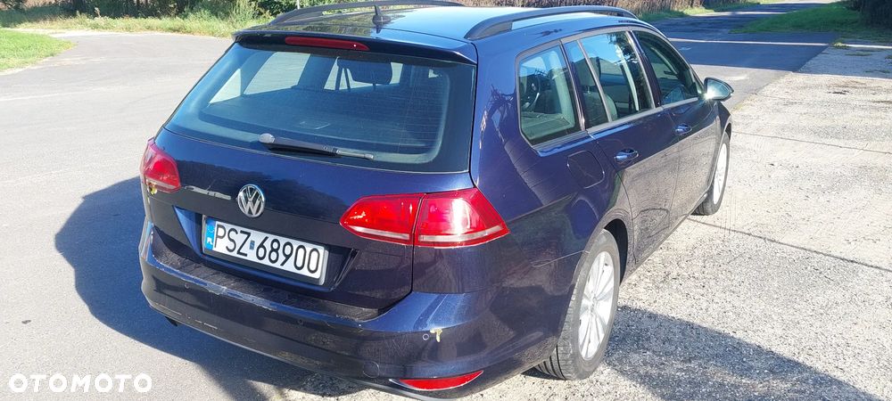 Volkswagen Golf - 4