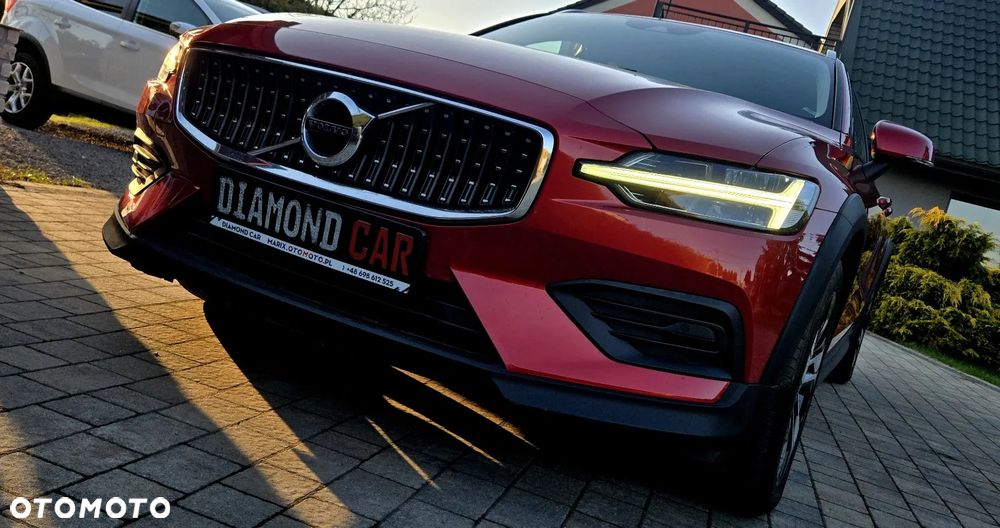 Volvo V60 Cross Country D4 AWD Geartronic Pro - 3