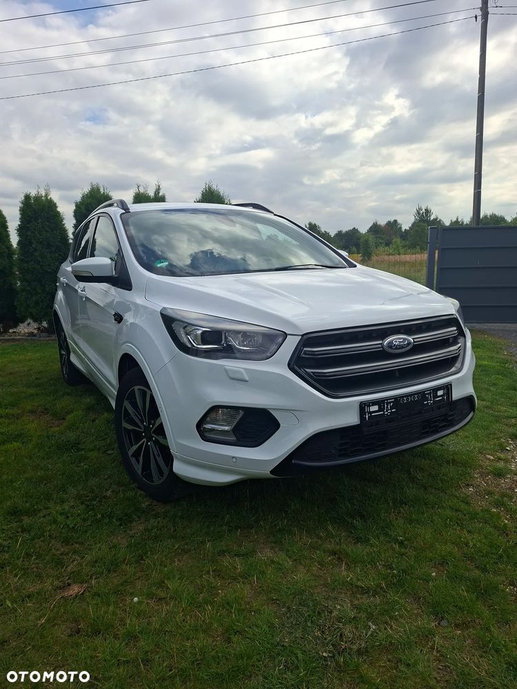 Ford Kuga - 4