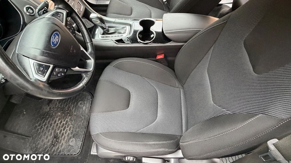 Ford Mondeo 2.0 TDCi Titanium PowerShift - 10