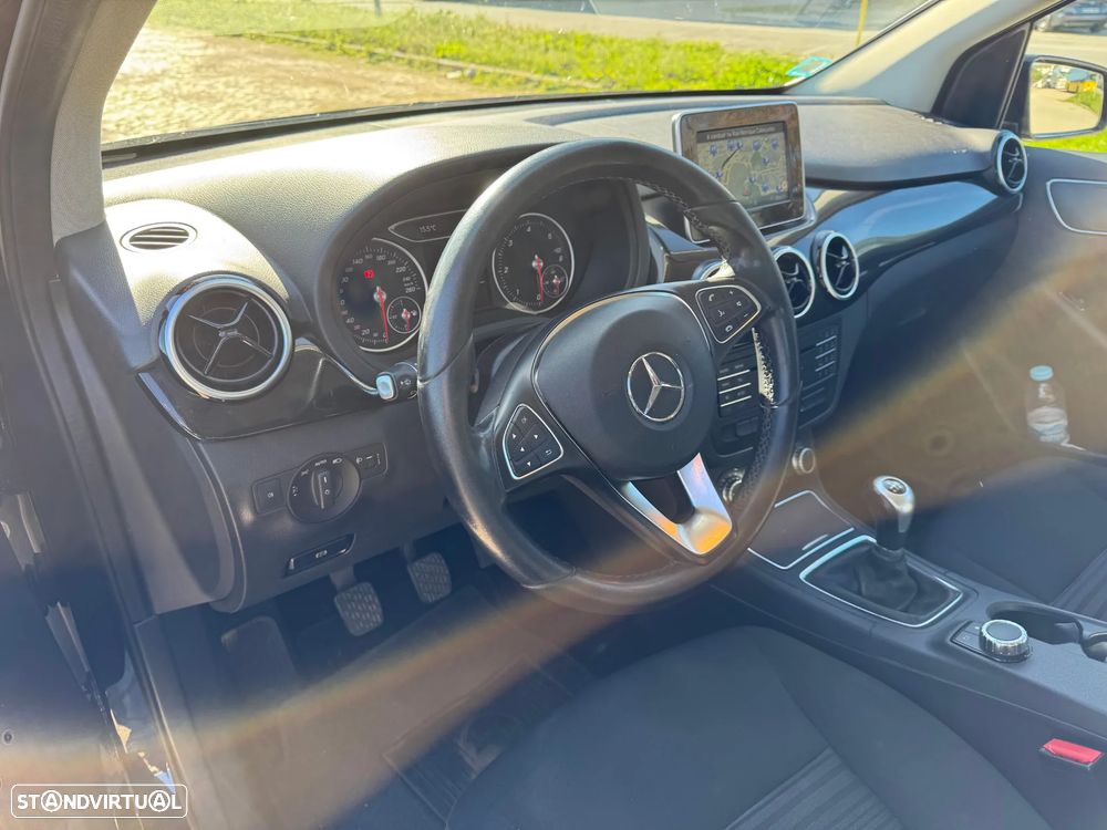Mercedes-Benz B 180 (CDI) d Urban - 4