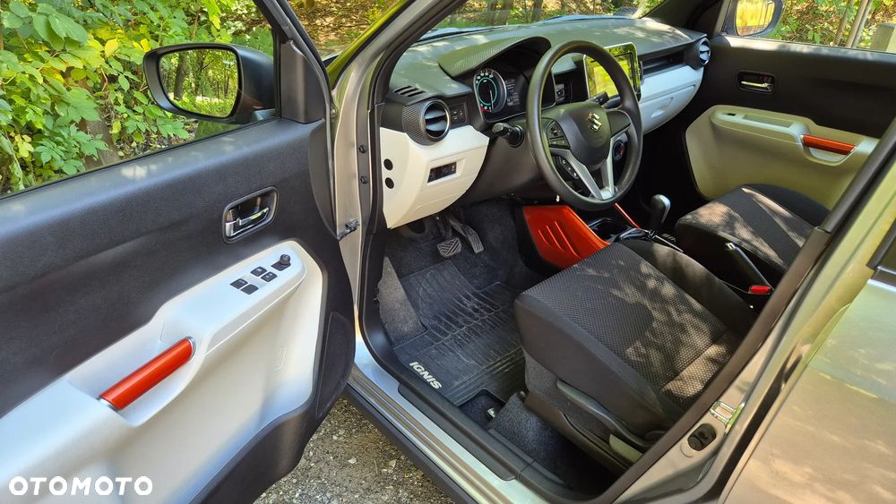Suzuki Ignis 1.2 Premium AGS - 11