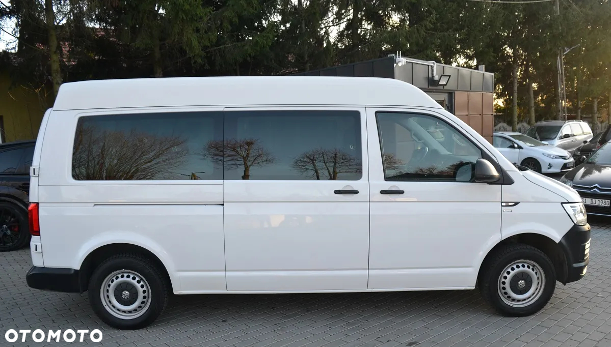 Volkswagen Transporter - 2