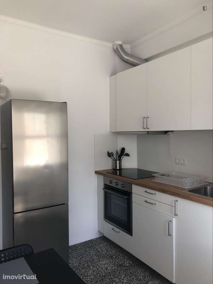 Quarto - localizado em Sé de Braga e São Lázaro Braga - Grande imagem: 4/12