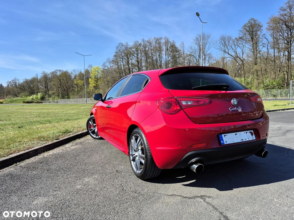 Alfa Romeo Giulietta 1.8 TBi 16V TCT Quadrifoglio Verde - 2