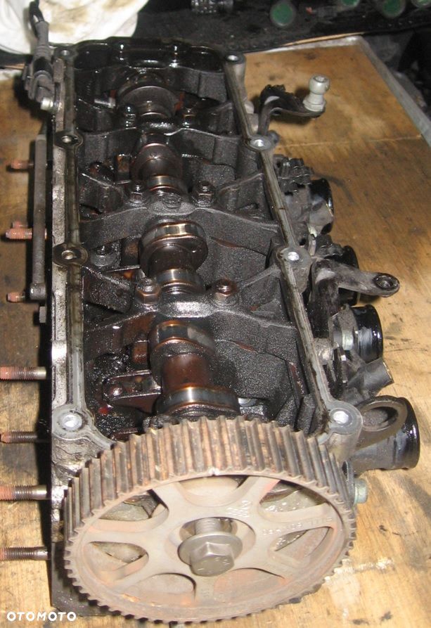 wałek rozrządu głowica 1.6 8V PASSAT B5 AUDI A3 A4 B6 06B103373T - 8