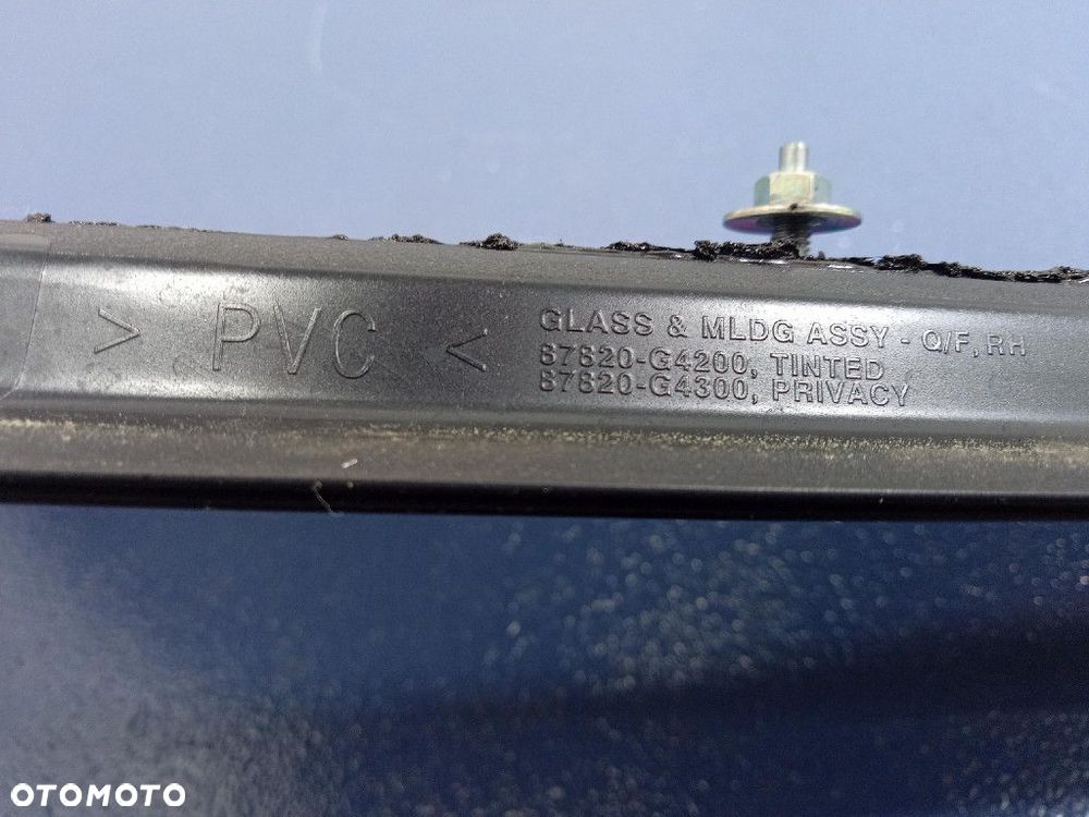 HYUNDAI I30 III KOMBI SZYBA KAROSERYJNA TYŁ PRAWY TYLNA 87820-G4200 - 4