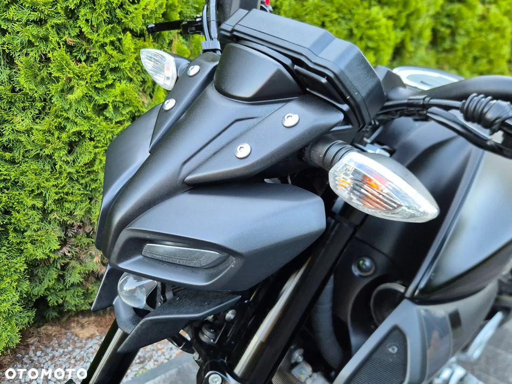 Yamaha MT - 21