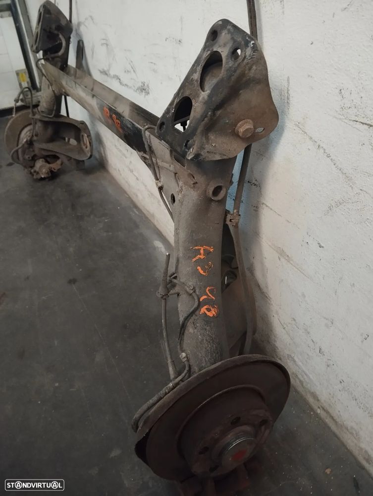 EIXO TRASEIRO VOLKSWAGEN GOLF IV / BORA / AUDI A3 8L / SEAT LEON 1M - 2