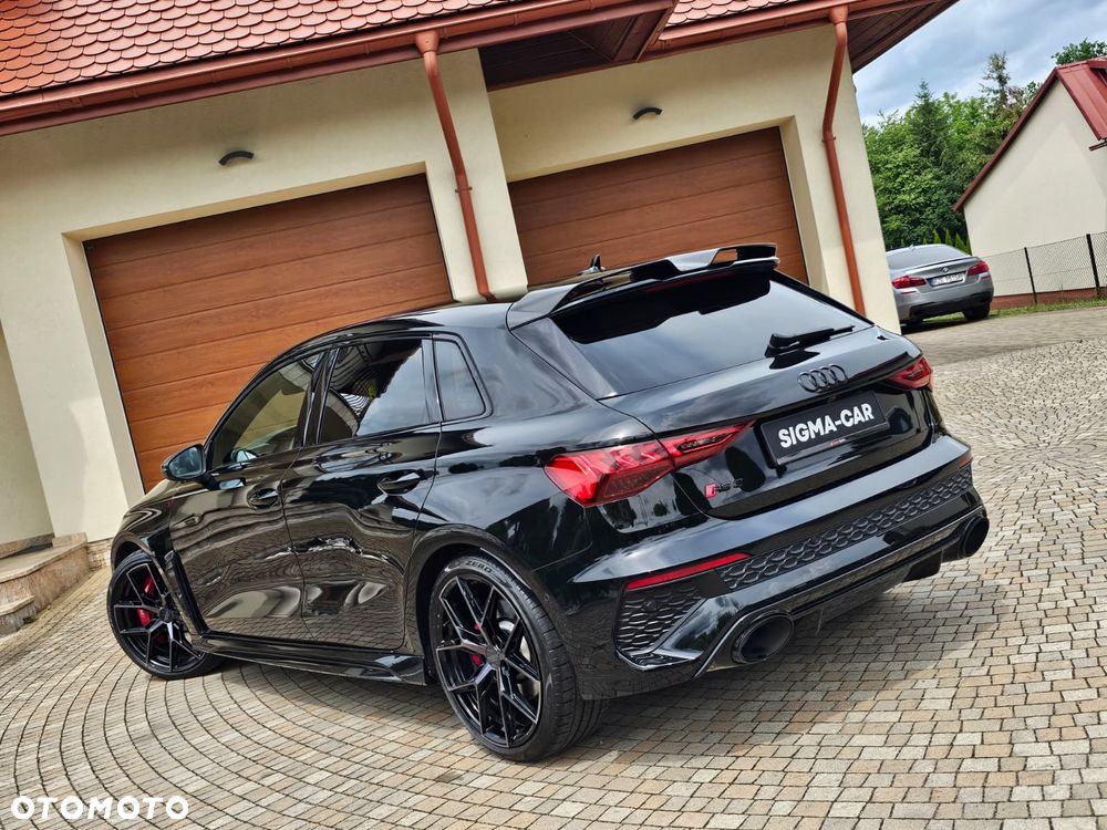 Audi RS3 Sportback - 22