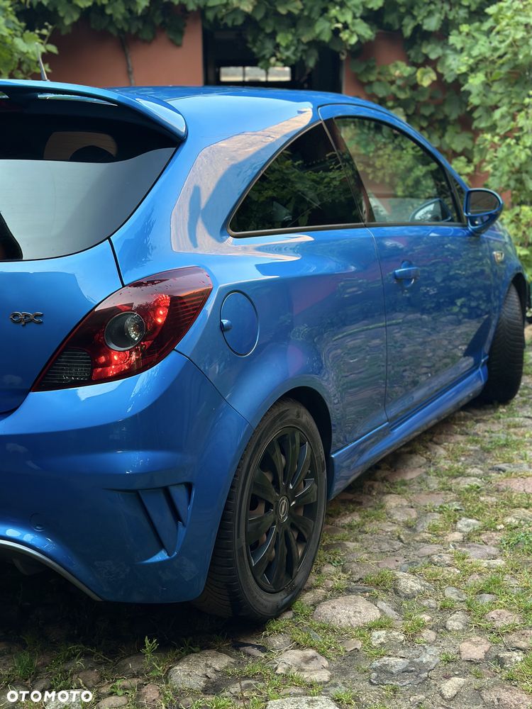 Opel Corsa 1.6T OPC - 17