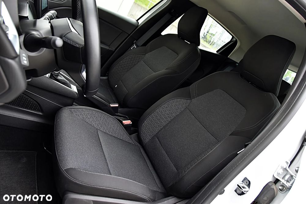 Renault Clio 1.6 E-TECH Techno - 16