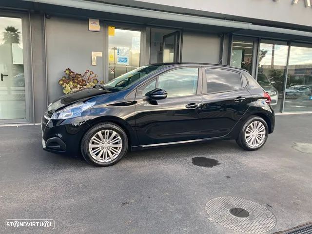 Peugeot 208 1.5 BlueHDi Signature - 5