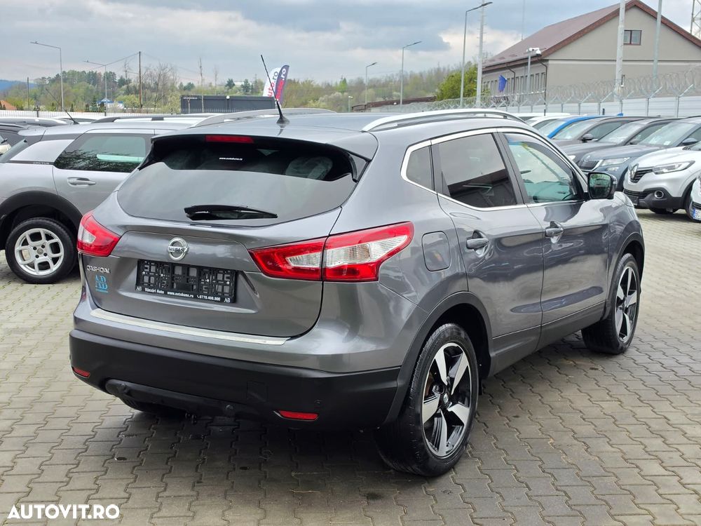 Nissan Qashqai - 5