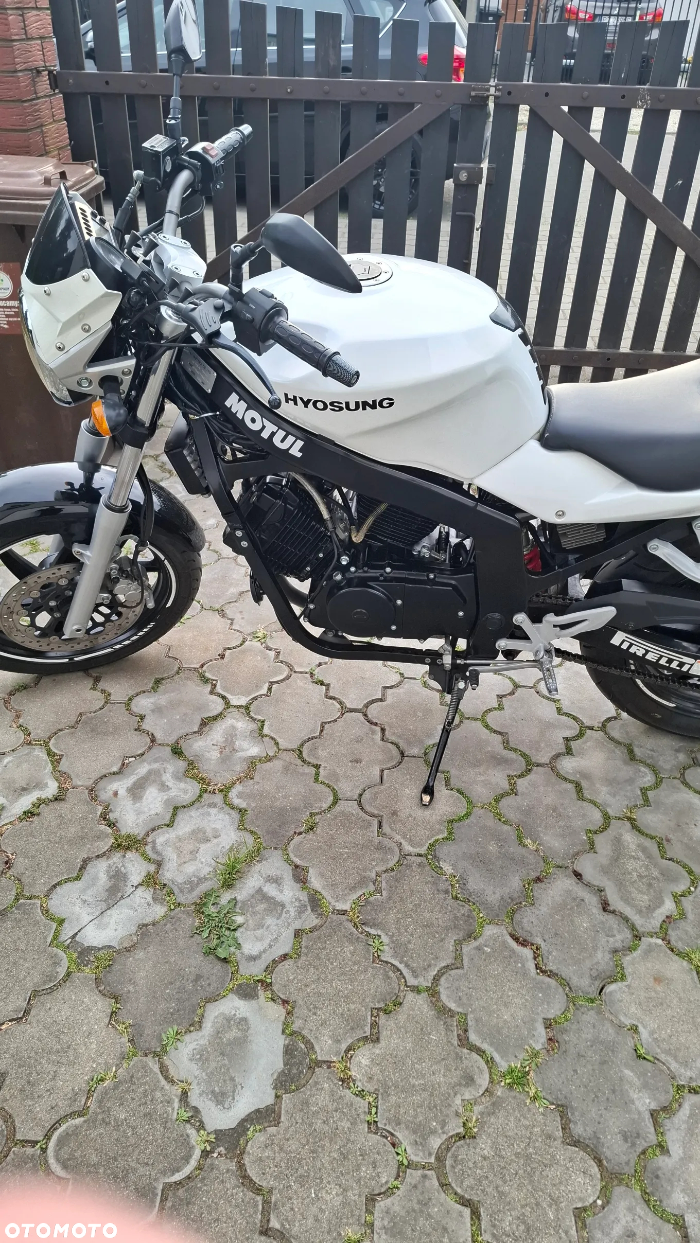 Hyosung GT - 2