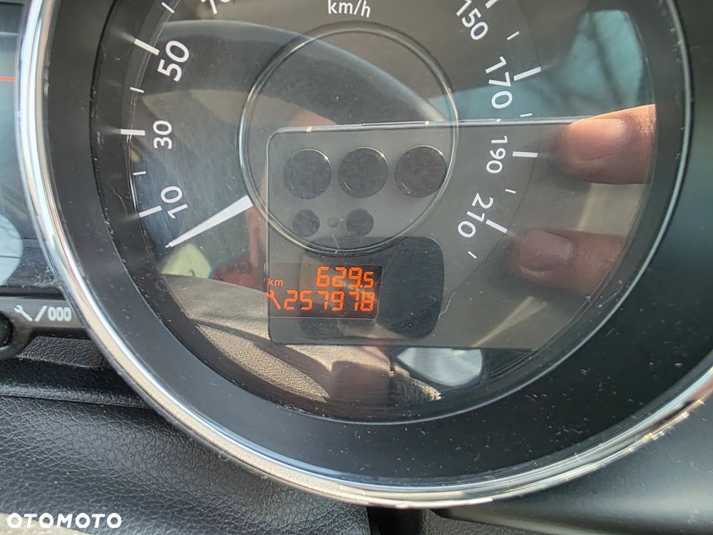 Peugeot 3008 1.6 Premium+ - 10
