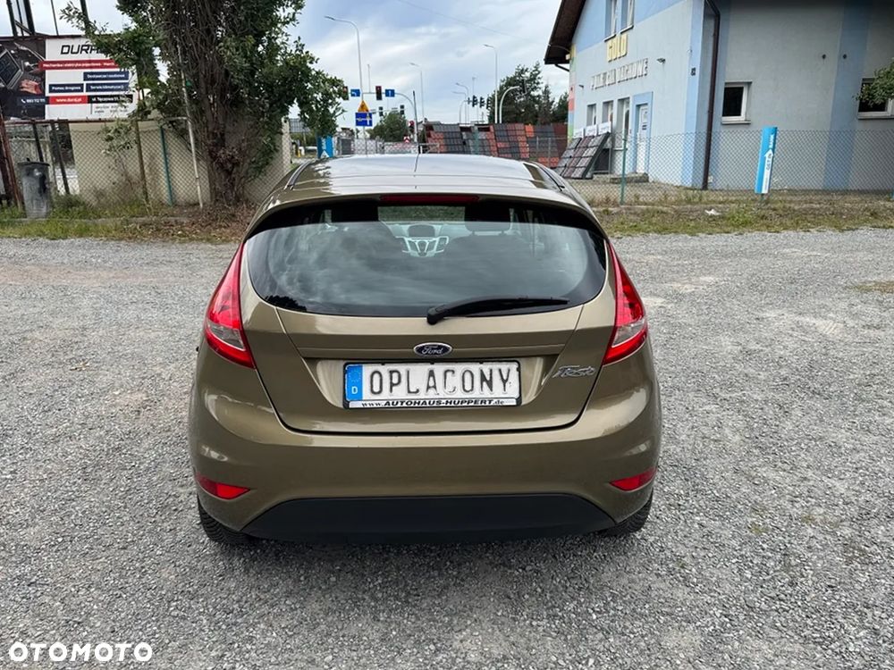 Ford Fiesta - 9