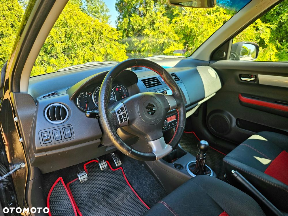 Suzuki Swift 1.6 Sport - 14