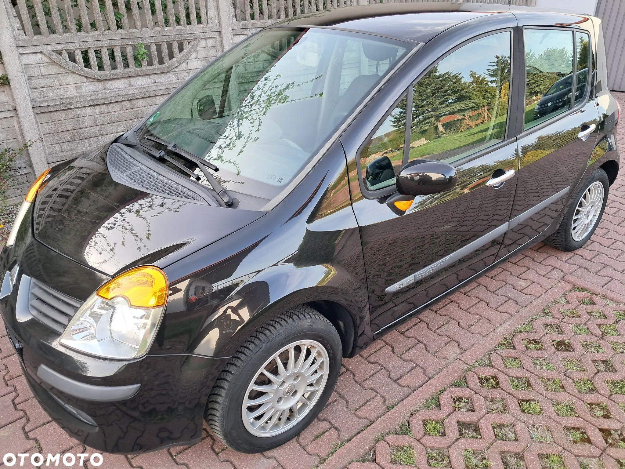 Renault Modus 1.6 16V Dynamique - 1