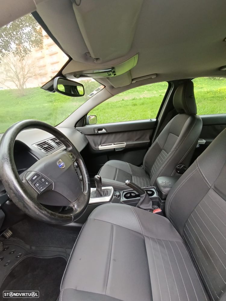 Volvo S40 1.6 D Nível 3 - 16